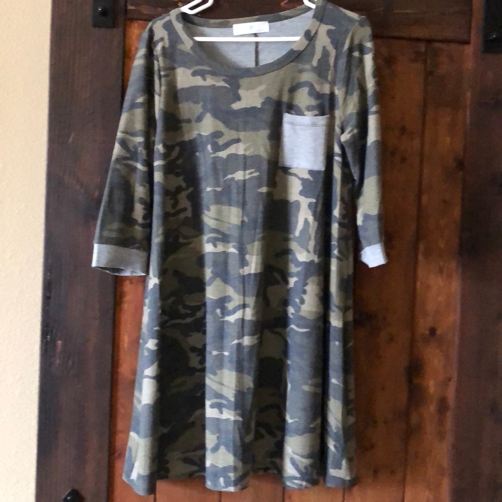 Re-Posh Camo Midi Dress